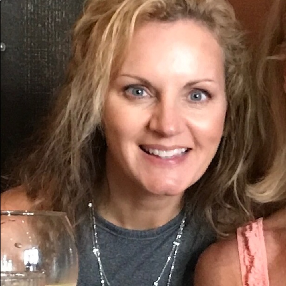 Meet your Posher, Stephanie